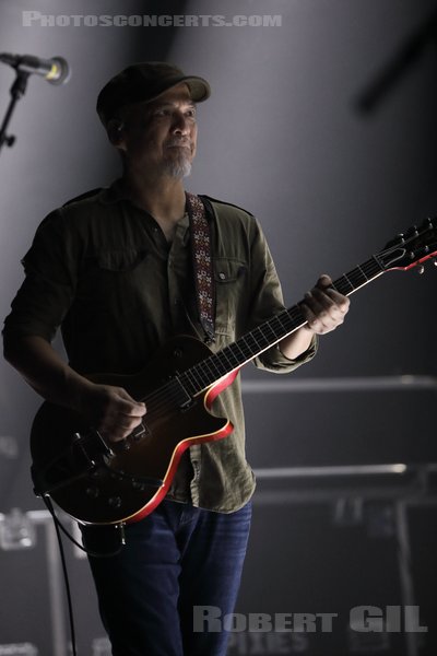 PIXIES - 2024-03-25 - PARIS - Olympia - Joey Santiago